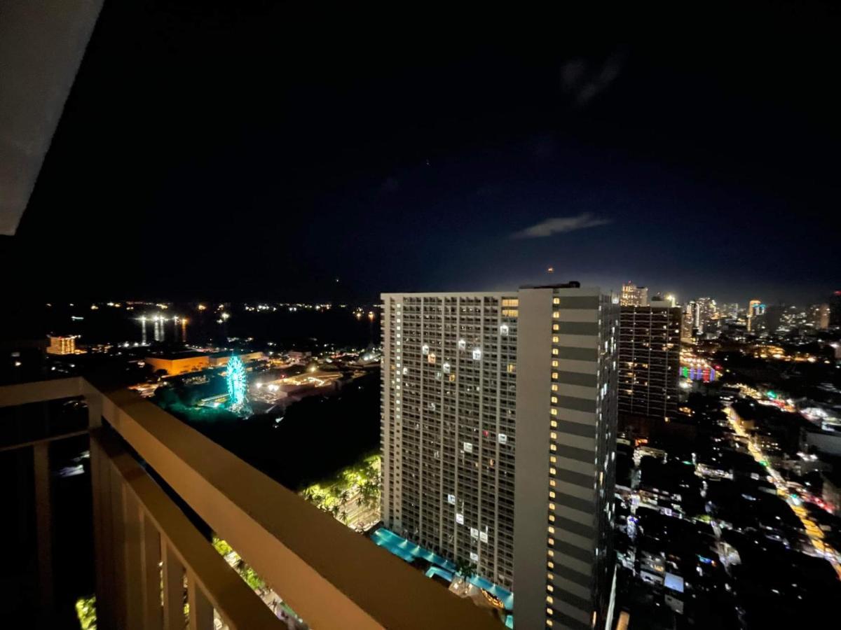 Cozy Penthouse 2Br Suite W Balcony - Amazing Manila Bay View And City Skyline Near Moa Pasay Kültér fotó